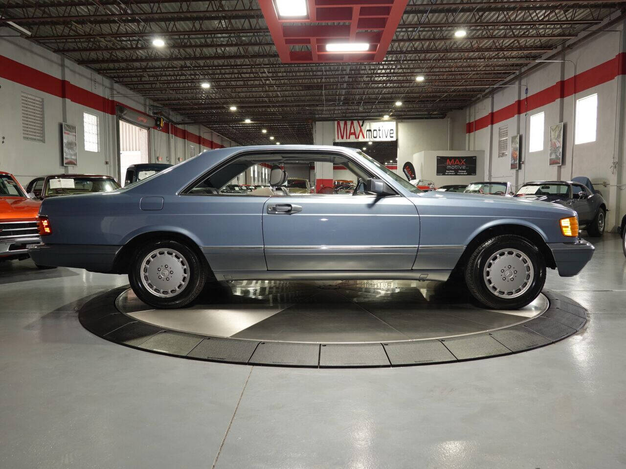 1987 Mercedes-Benz 560-Class 8