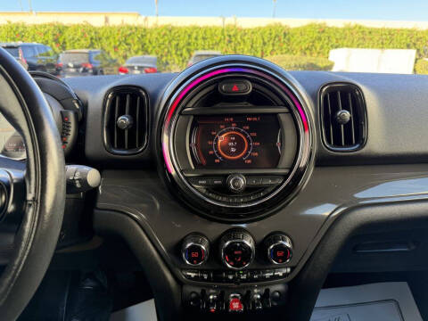 2017 MINI Countryman Cooper