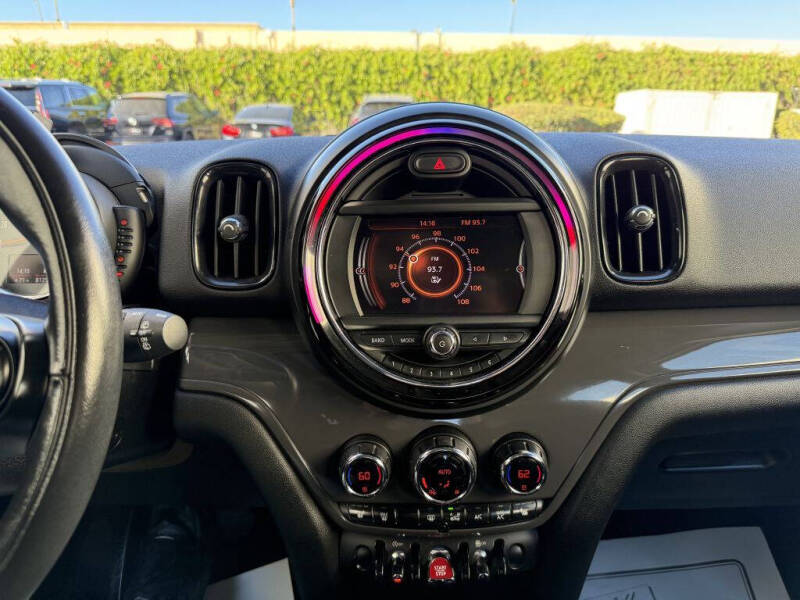 2017 MINI Countryman Cooper