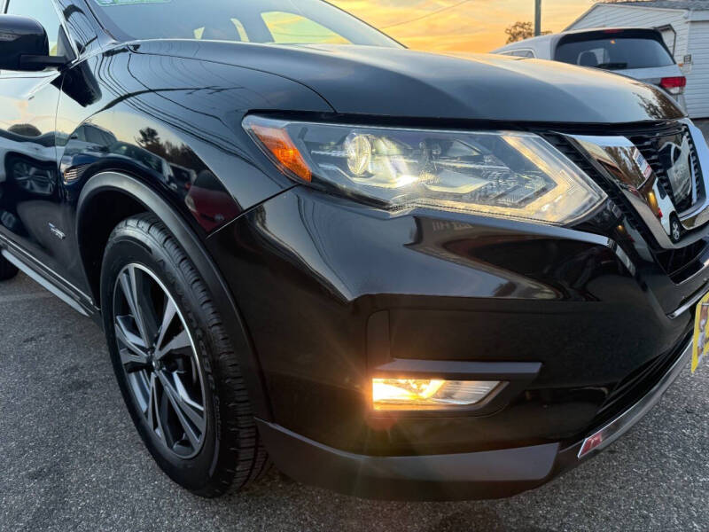 2017 Nissan Rogue Hybrid