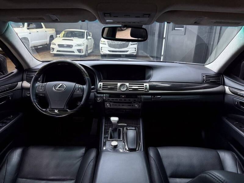 2013 Lexus LS 460