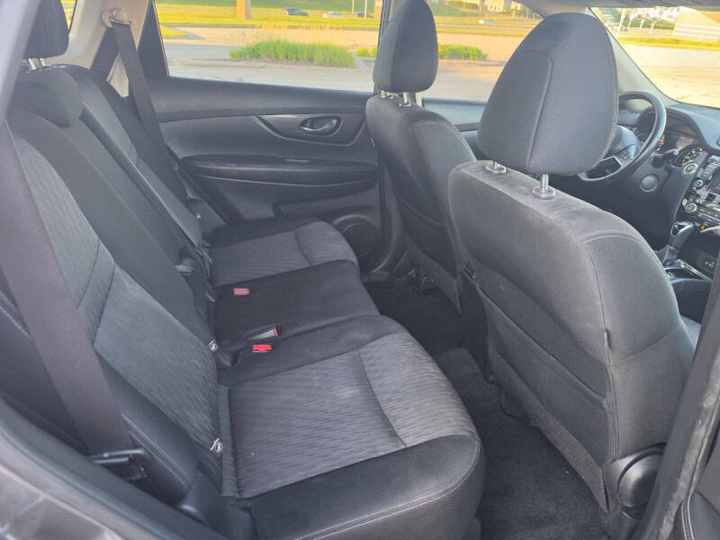 2019 Nissan Rogue SV