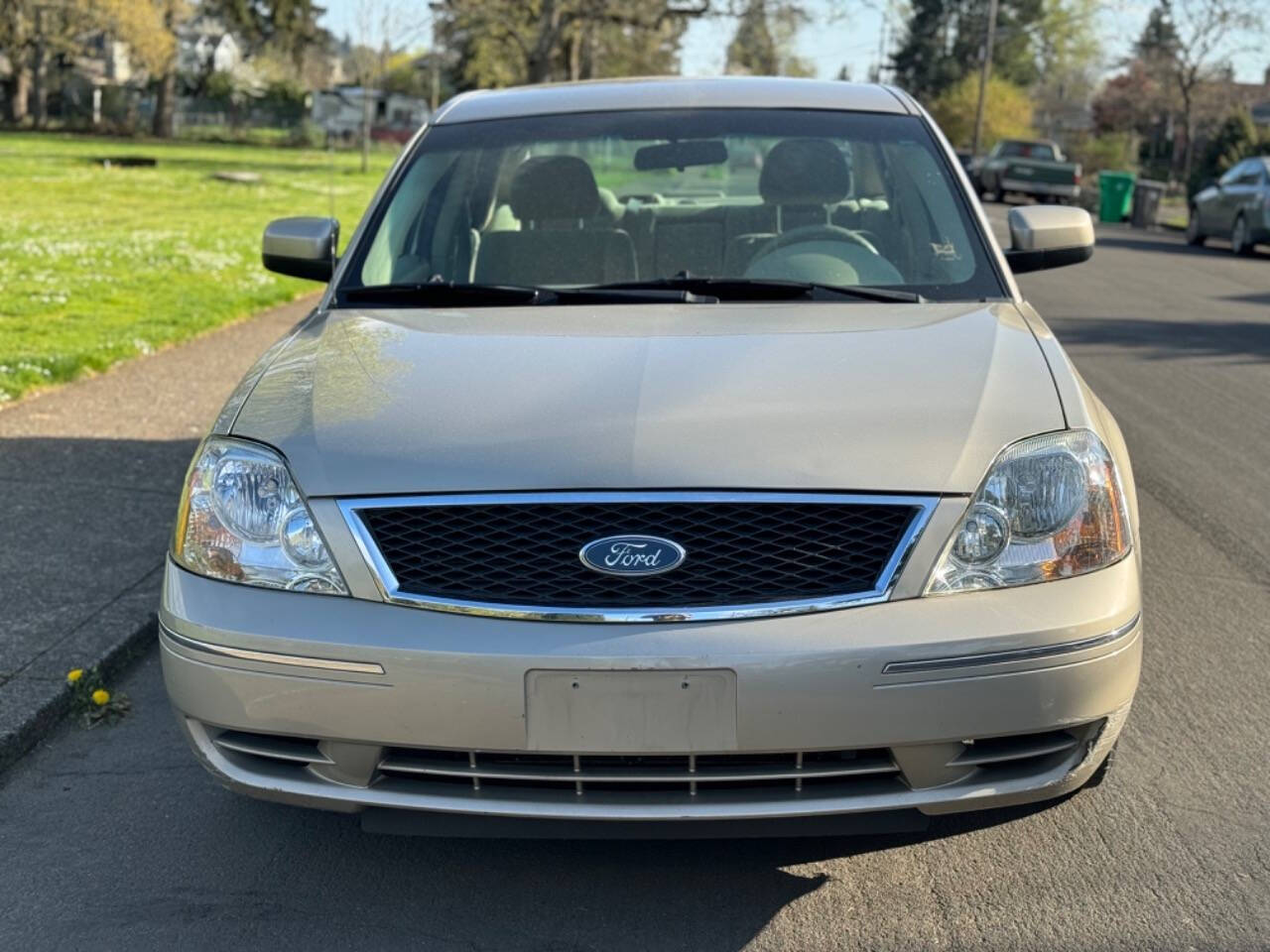 2005 Ford Five Hundred for sale at Carz Connect LLC in Portland, OR