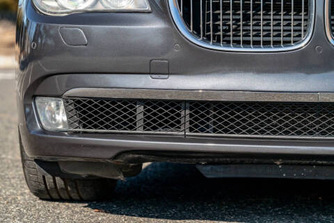 2011 BMW 7 Series 750Li xDrive