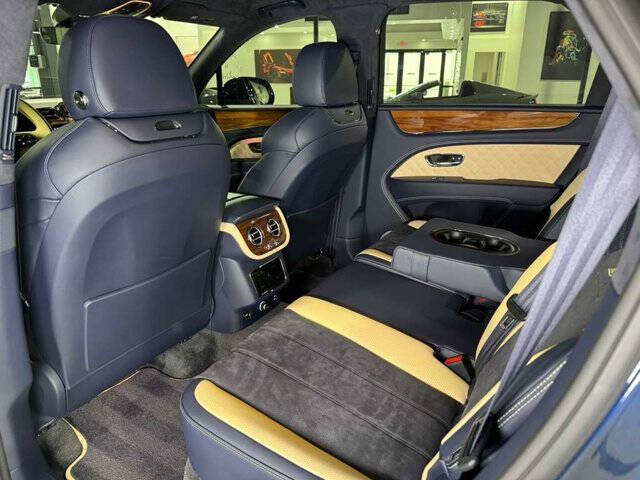 2022 Bentley Bentayga S V8