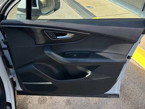 2022 Audi Q7 quattro Premium Plus 55 TFSI