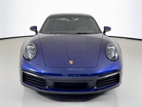 2022 Porsche 911 Carrera 4 GTS