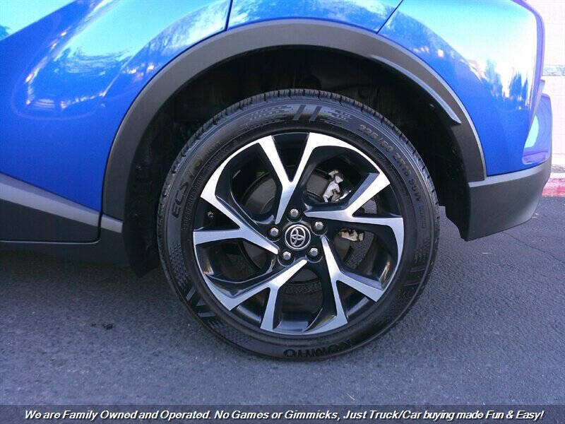 2020 Toyota C-HR XLE