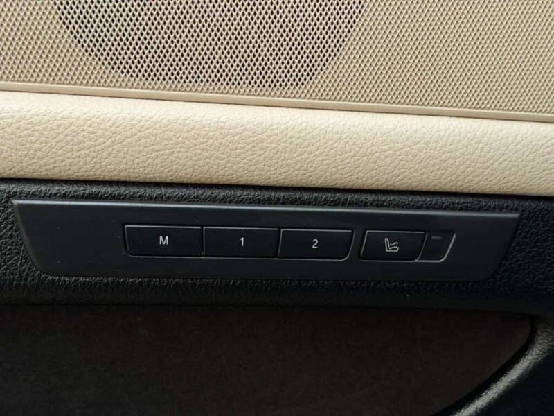 2012 BMW 5 Series 550i xDrive