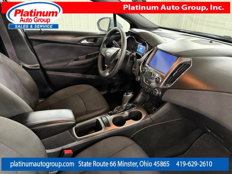 2017 Chevrolet Cruze LT Auto