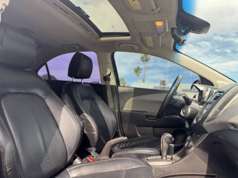 2013 Chevrolet Sonic LTZ Auto