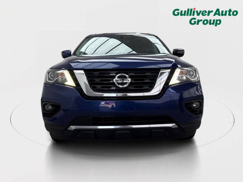 2020 Nissan Pathfinder SV