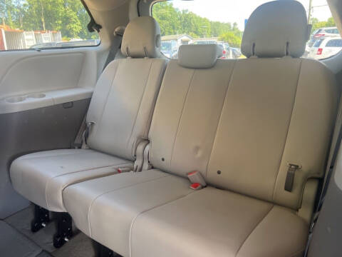 2011 Toyota Sienna