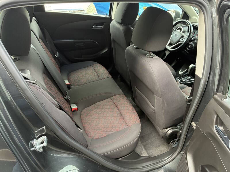 2020 Chevrolet Sonic LT