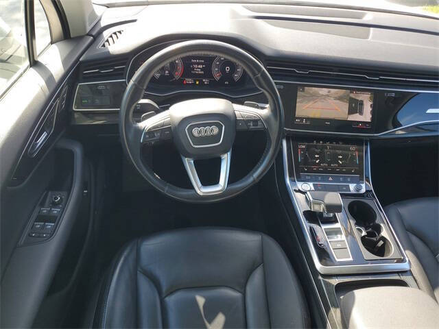 2020 Audi Q7 quattro Premium Plus 55 TFSI