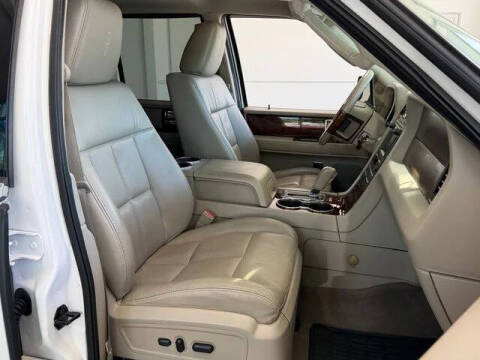2012 Lincoln Navigator