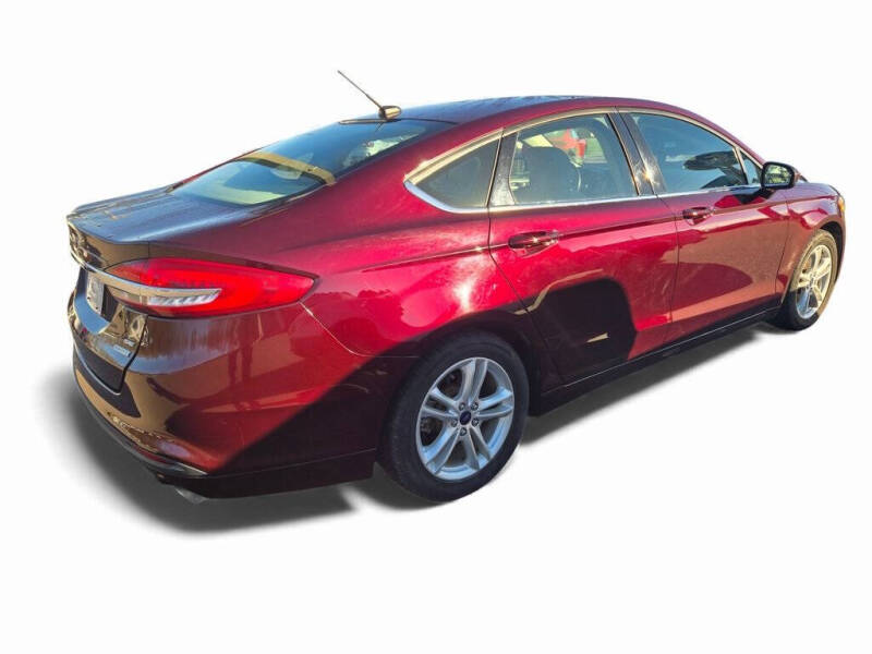 2018 Ford Fusion SE