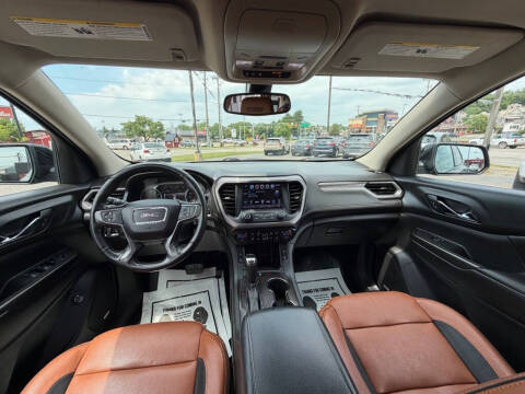 2017 GMC Acadia SLT-1