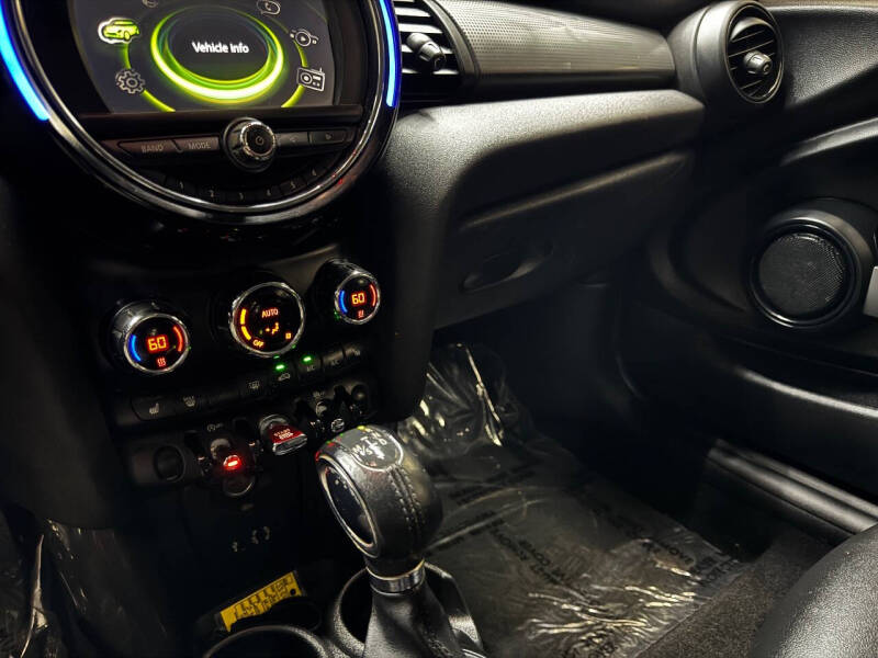 2018 MINI Hardtop 2 Door Cooper