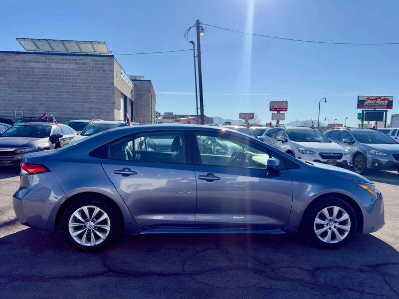 2022 Toyota Corolla LE