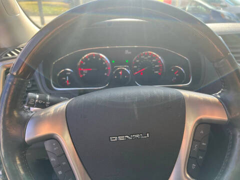 2015 GMC Acadia Denali