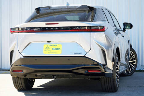 2023 Lexus RZ 450e Luxury