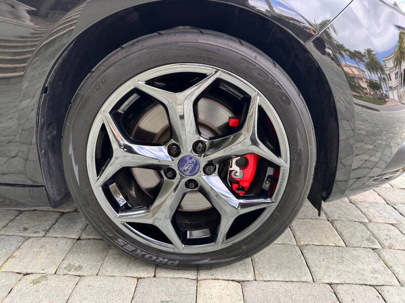 2014 Ford Focus ST