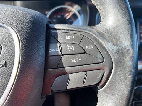 2017 Dodge Charger SE