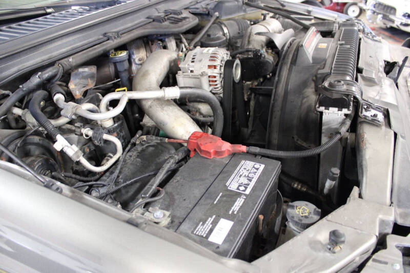 2004 Ford Excursion Limited