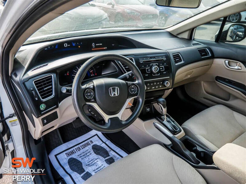 2013 Honda Civic LX photo 23