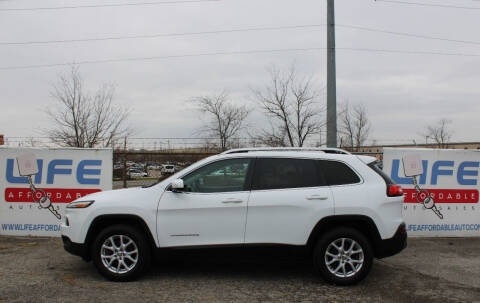 2018 Jeep Cherokee for sale at LIFE AFFORDABLE AUTO SALES in Columbus OH