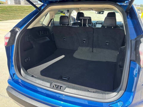 2023 Ford Edge