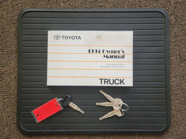 1994 Toyota Pickup DX V6