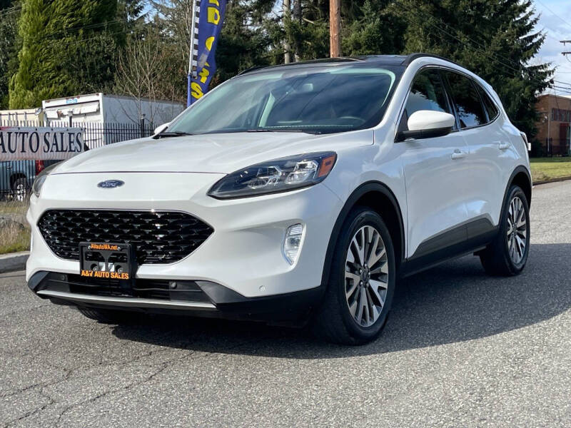 2022 Ford Escape Titanium