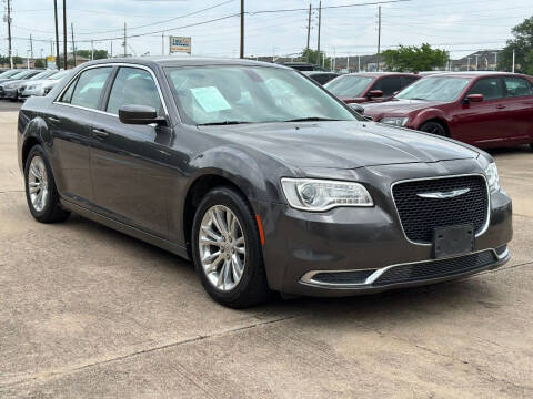 2017 Chrysler 300 Limited