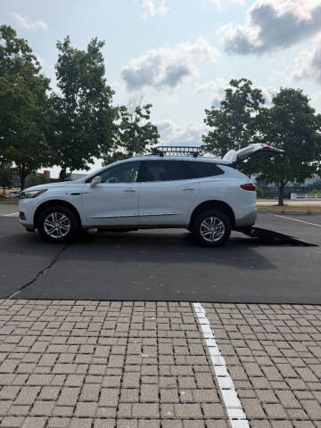 2020 Buick Enclave Essence
