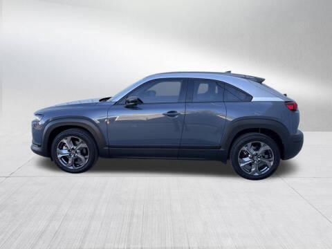 2022 Mazda MX-30 EV Premium Plus