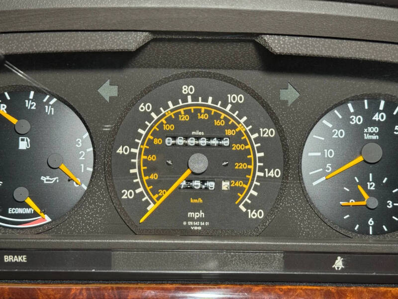 1982 Mercedes-Benz 380-Class 380 SEC
