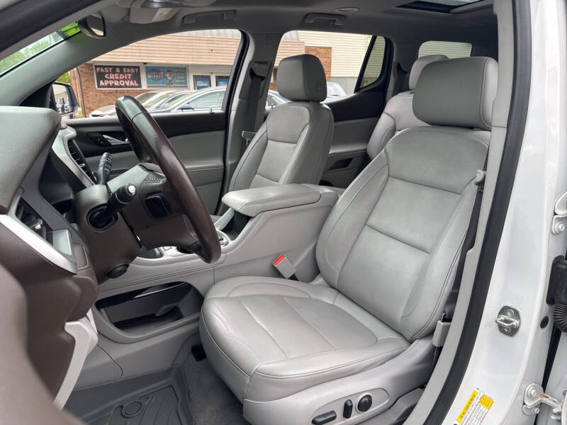 2020 GMC Acadia SLT