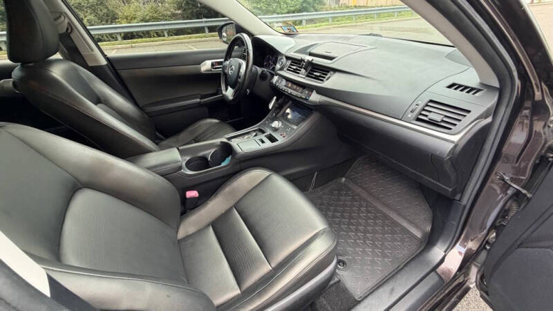 2012 Lexus CT 200h