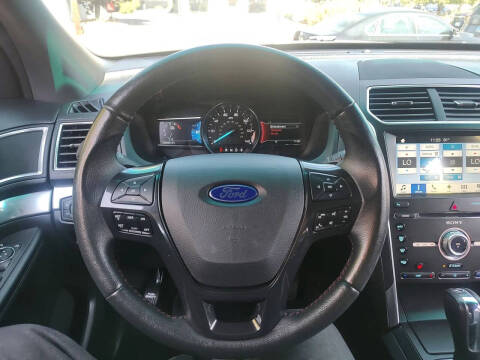 2017 Ford Explorer Sport