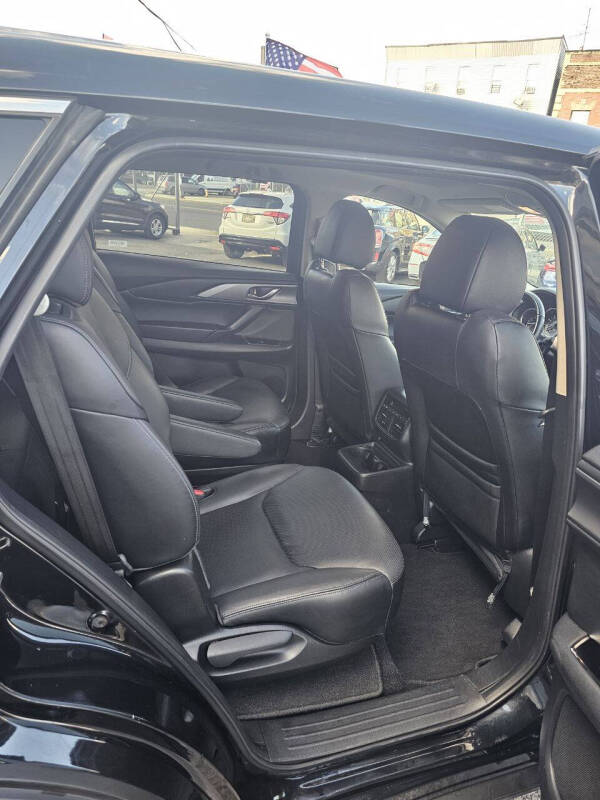 2023 Mazda CX-9 Touring