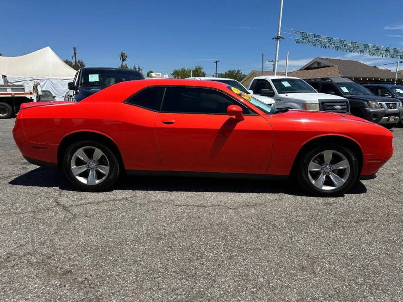 2021 Dodge Challenger SXT