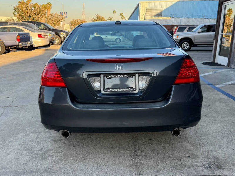 2007 Honda Accord 3.0 EX photo 9