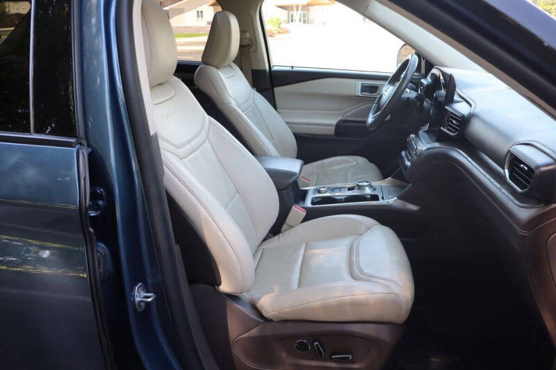 2020 Ford Explorer Platinum