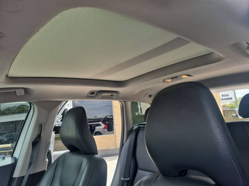 2015 Volvo XC60 T5 Drive-E Premier