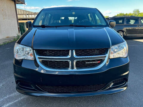 2016 Dodge Grand Caravan American Value Package