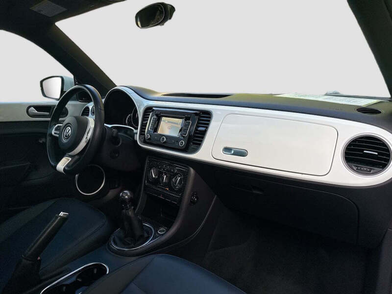 2014 Volkswagen Beetle