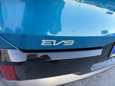 2024 Kia EV9 GT-Line