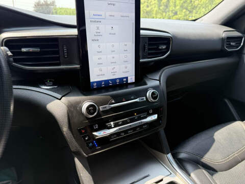 2020 Ford Explorer ST